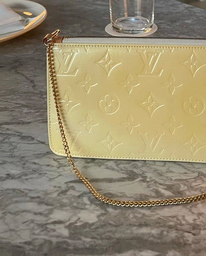 Lexington Pochette Yellow Vernis Bag Rental